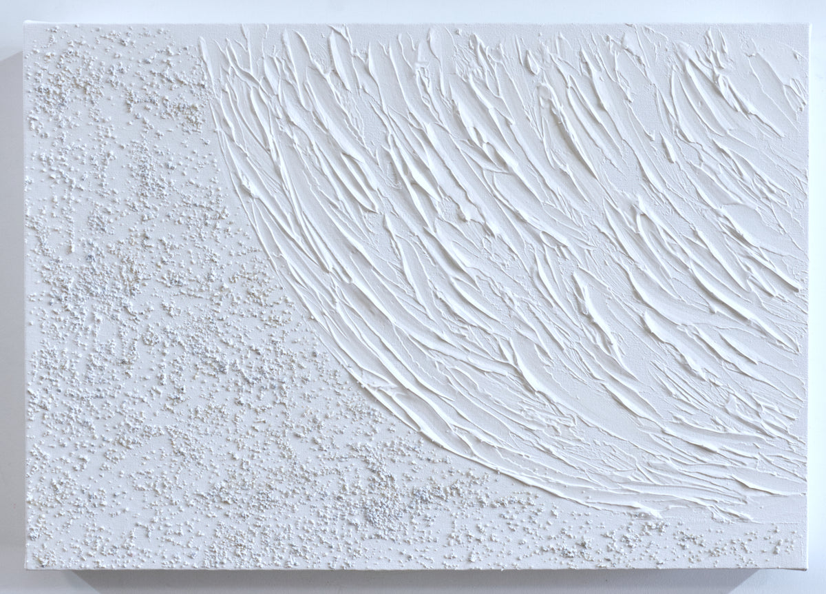 Tapa de Contador Pintada a Mano 30X45X4 CM Textura en blanco, con relieve