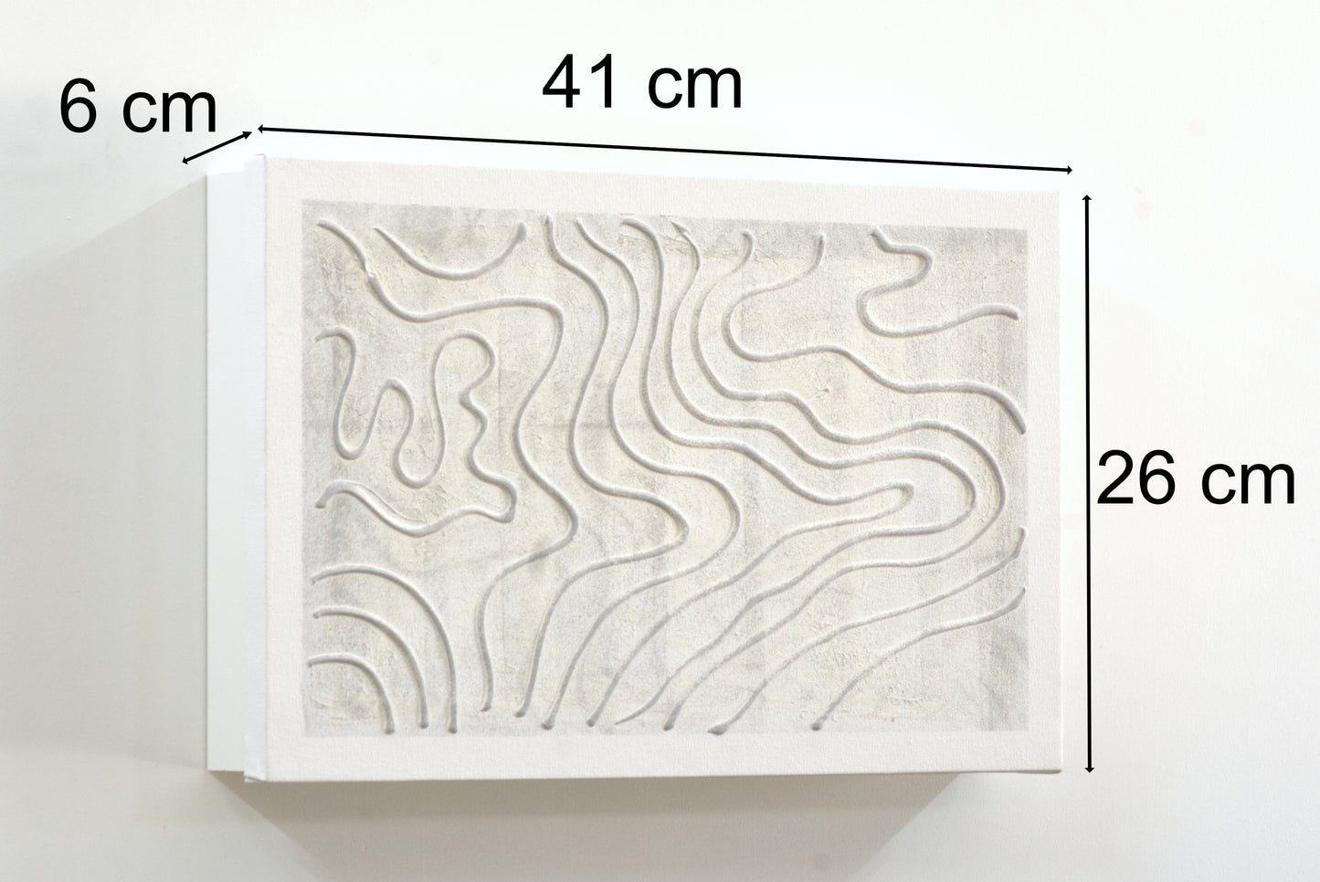 Tapa de Contador Pintada a Mano, 100% Original, Medida Interior 37x22x4 cm Medida Exterior 41x26x6 cm Minimalista, en Gris y blanco, Incluye tacos y tornillos, 100% Original