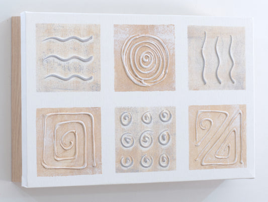 Tapa de Contador Pintada a Mano, 100% Original, en Madera Clara, Con Relieve, Incluye Tornillos y Tacos. Medidas: Interior 37x22x4cm Exterior 41x26x6cm